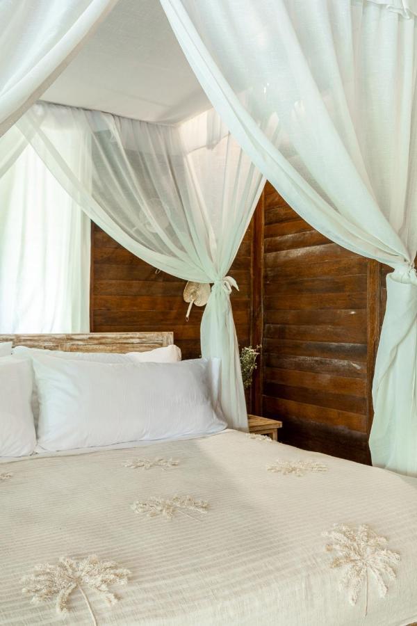 Tigerlillys Boutique Hotel Nusa Lembongan  Bagian luar foto